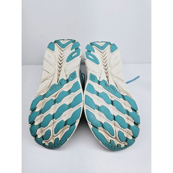 Hoka Women 10 Arch Support Runner - Picture 5 of 11